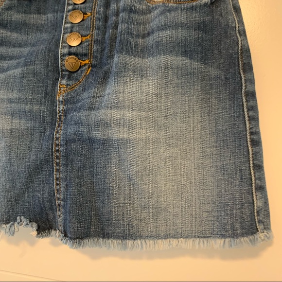 🧢Guess | Denim Button Fly Mini Skirt - Picture 6 of 14